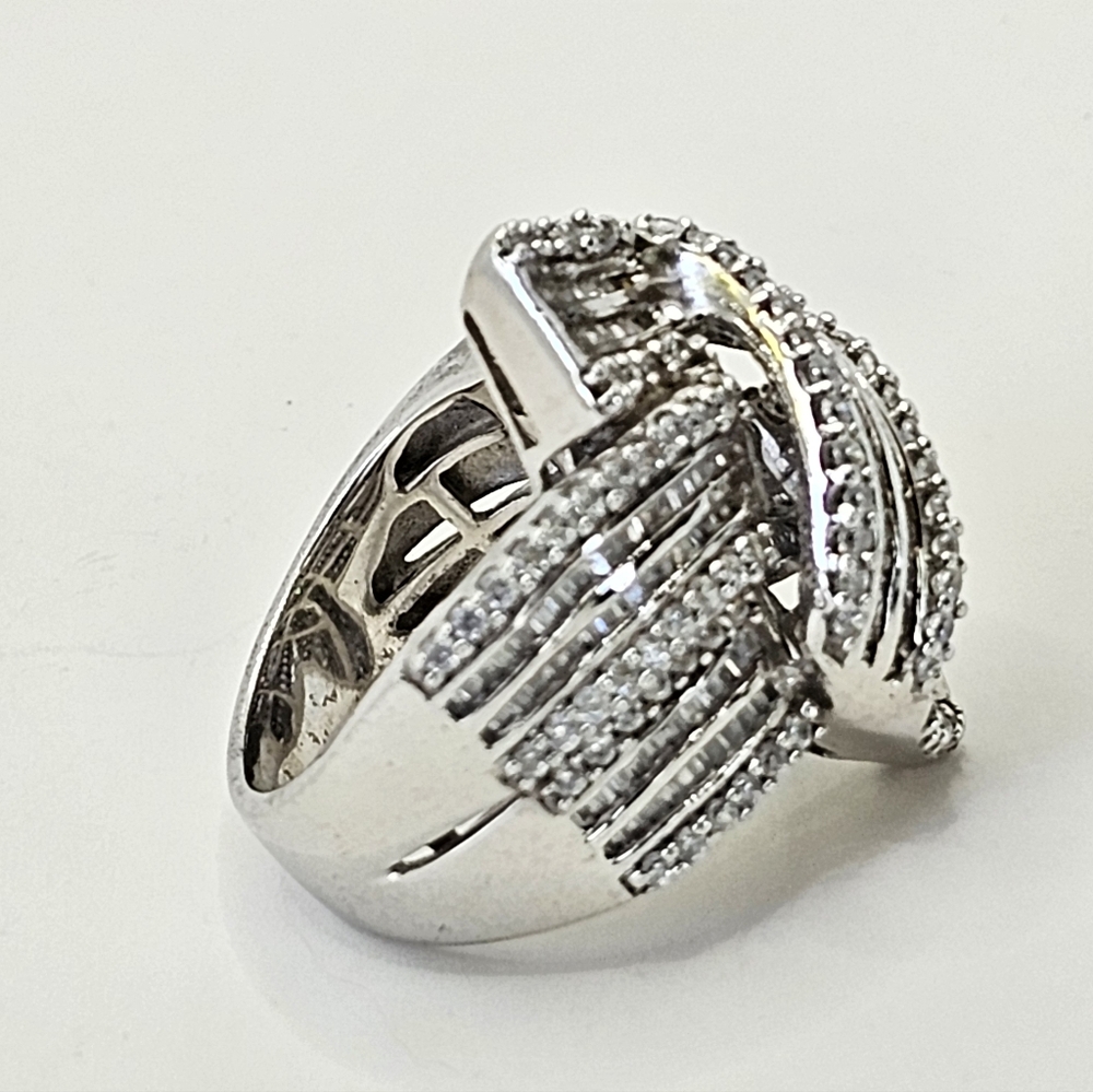 Genuine 2+ Carat Diamond Bow Knot Ring In Sterling Silver Size 7! - Picture 13 of 14